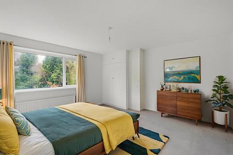3 bedroom end of terrace house for sale, Oakfield Gardens, London, SE19