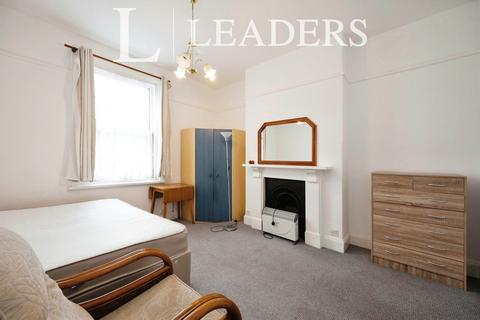 1 bedroom flat to rent, Albany Road, Southsea, Hampshire, PO5
