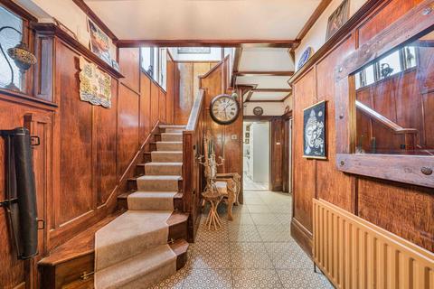 undefined, Eltham Palace Road, Eltham, London, SE9