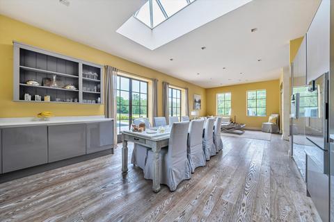 5 bedroom detached house for sale, London Road, Battle, East Sussex TN33