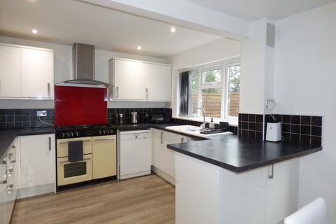 undefined, Windsor Close, Malvern, WR14