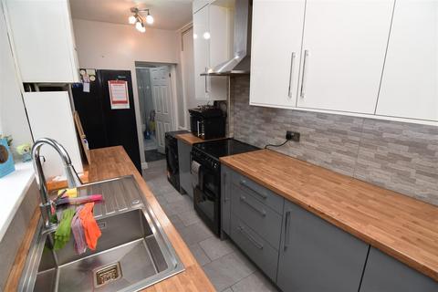 3 bedroom terraced house for sale, St. Saviours Road, Alum Rock, Birmingham