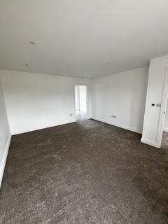 2 bedroom semi-detached house to rent, Edward Way, Polegate BN26