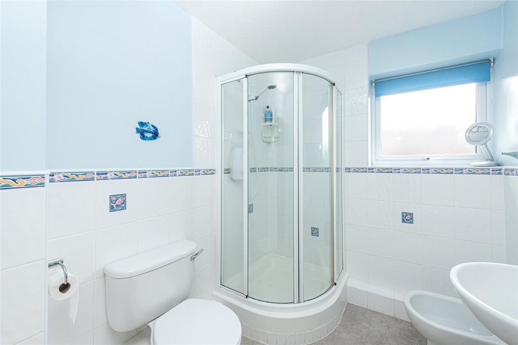Family Shower Room