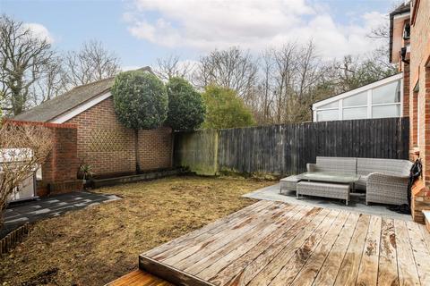 4 bedroom detached house for sale, Renfields, Haywards Heath