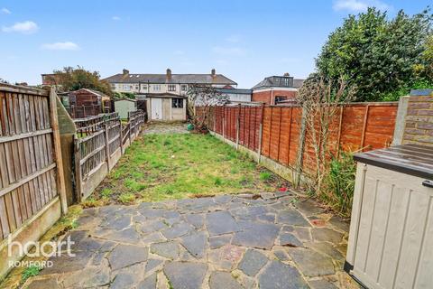 undefined, Gorseway, Romford