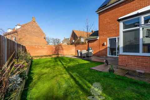 5 bedroom detached house for sale, Wisteria Drive, Wymondham, Norfolk, NR18
