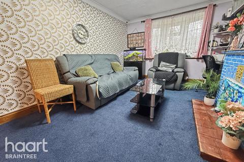 3 bedroom terraced house for sale, Stanes Road, Braintree