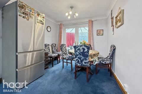 3 bedroom terraced house for sale, Stanes Road, Braintree
