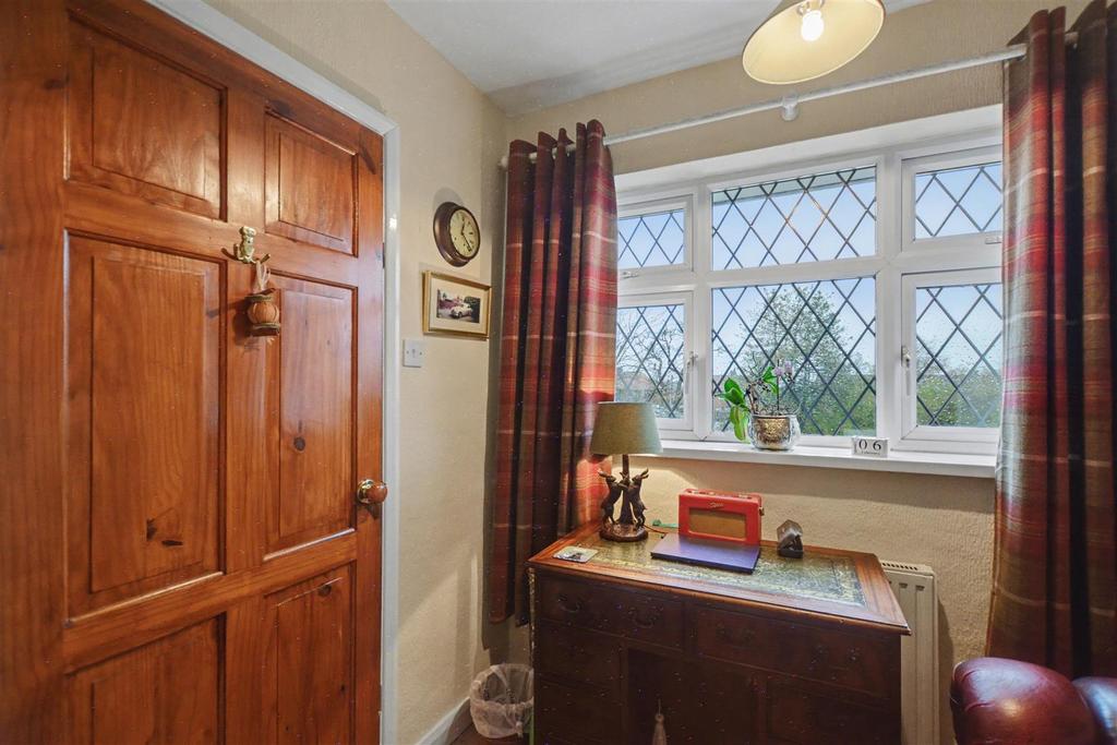 Bedroom 3 2.jpeg