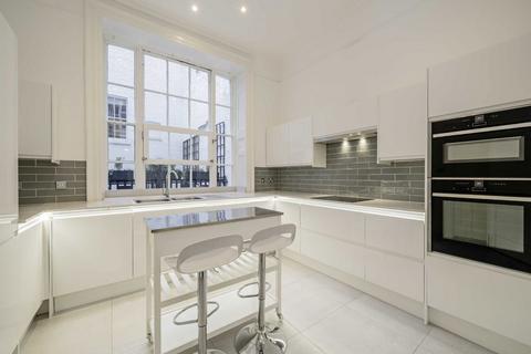 2 bedroom maisonette to rent, Nottingham Place, London W1U