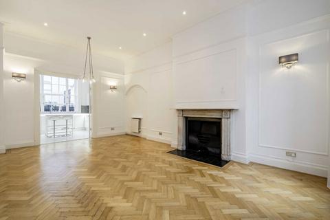 2 bedroom maisonette to rent, Nottingham Place, London W1U