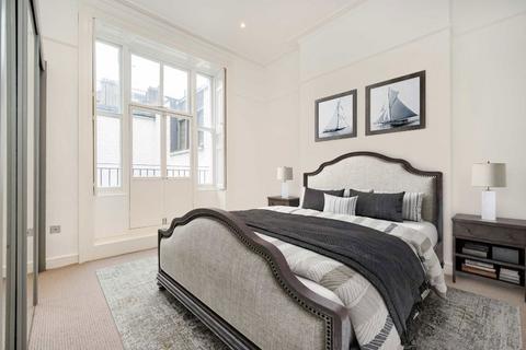 2 bedroom maisonette to rent, Nottingham Place, London W1U