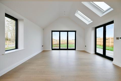 4 bedroom detached house for sale, Manor Farm, Wennington, Huntingdon, PE28