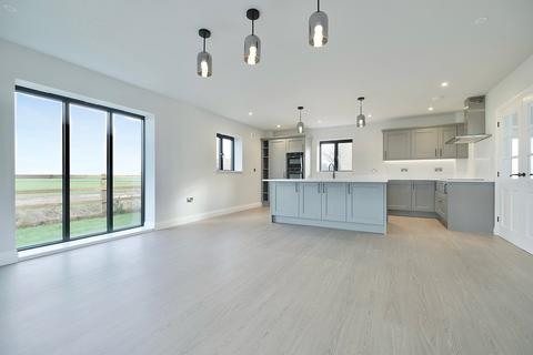 4 bedroom detached house for sale, Manor Farm, Wennington, Huntingdon, PE28