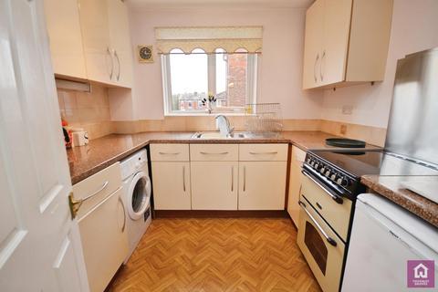 2 bedroom flat for sale, Bury New Road, Manchester M25