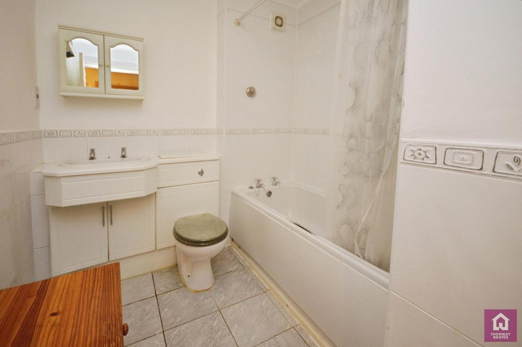 Apartment in Manchester - More