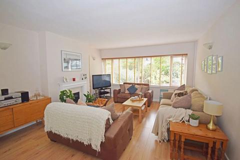 undefined, 6 Lickey Coppice, Cofton Hackett, Birmingham.  B45 8PG