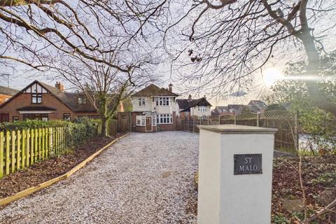 3 bedroom detached house for sale, London Road, Bracknell, Berkshire, RG12