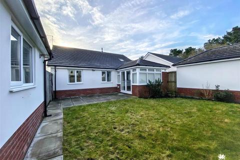 undefined, Llys y Felin, Kidwelly