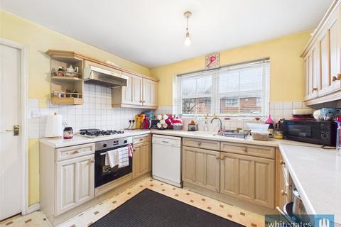 5 bedroom detached house for sale, Crestwood Close, Bradford, West Yorkshire, BD5