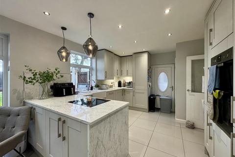 3 bedroom semi-detached house for sale, Gauden Road, Stourbridge