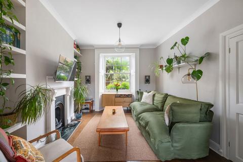 3 bedroom maisonette for sale, Minet Road, London SW9
