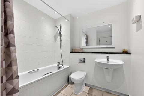 2 bedroom apartment for sale, Chapter Way, London, SW19
