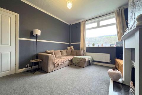 2 bedroom townhouse for sale, Jubilee Terrace, Sowerby Bridge HX6