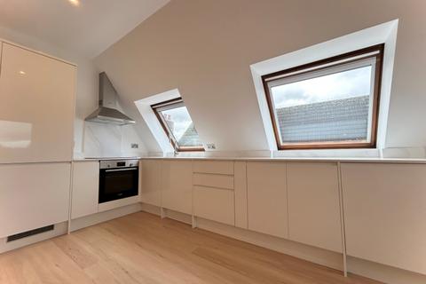 undefined, 5 Manor Road, Wallington SM6
