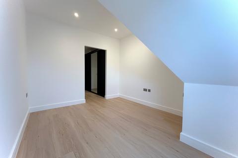 undefined, 5 Manor Road, Wallington SM6