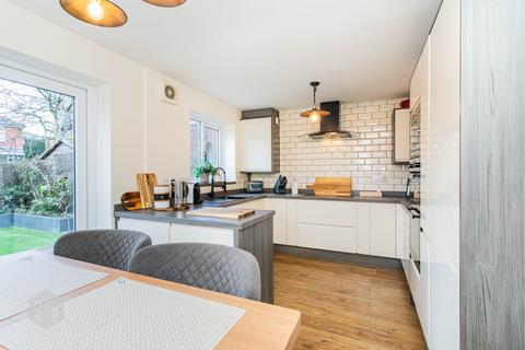 undefined, Inglewood Close, Bury, Greater Manchester, BL9 7LD