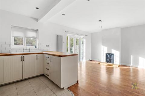 undefined, Burlingham Avenue, Evesham WR11