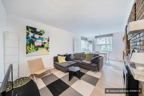 3 bedroom flat for sale, Langham House Close, Richmond, TW10