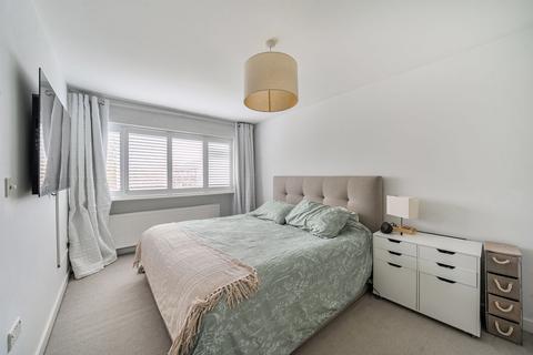 4 bedroom terraced house for sale, Perryfield Way, Richmond, TW10