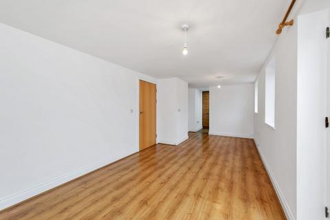 undefined, Kneesworth Street, Royston SG8
