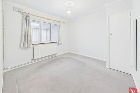 undefined, Gooseberry Hill, Luton LU3