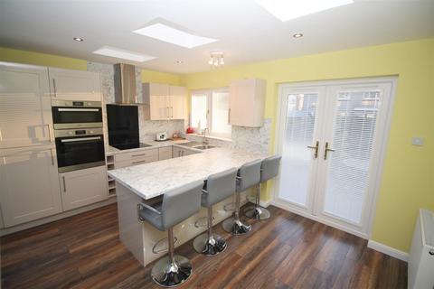 undefined, Buchanan Avenue, Bishopton