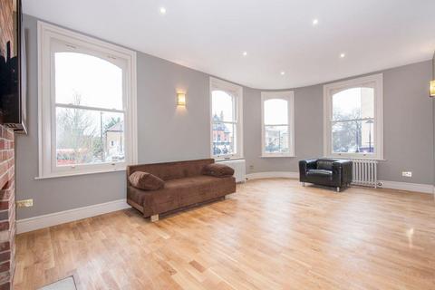 2 bedroom flat to rent, Ranelagh Road, Ealing, W5