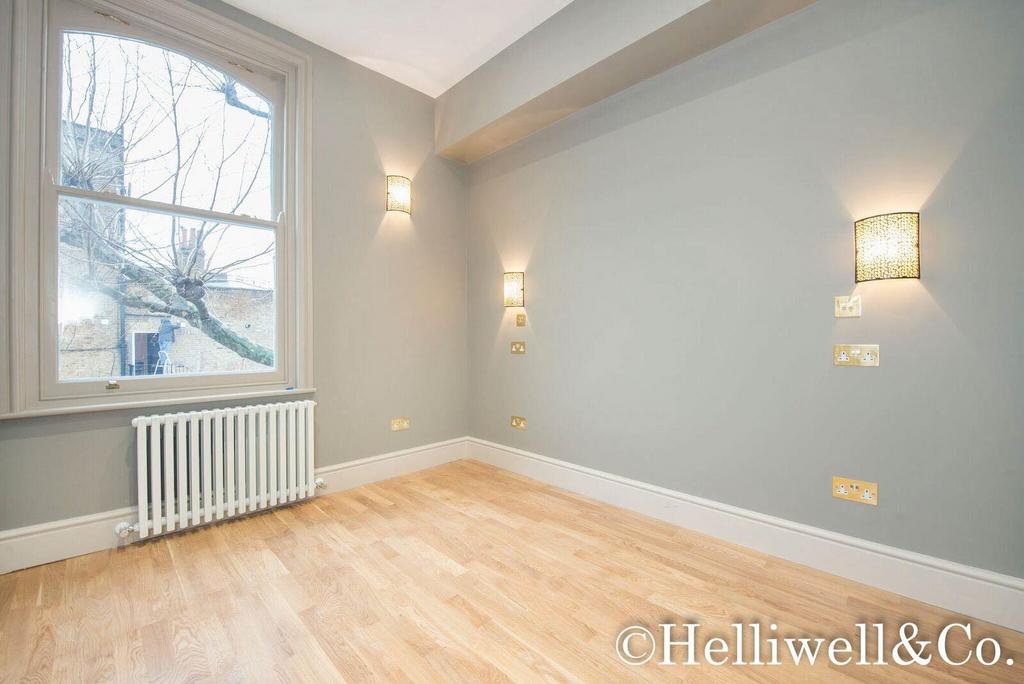 HELLIWELL & CO