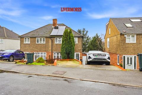 Coombfield Drive, Dartford