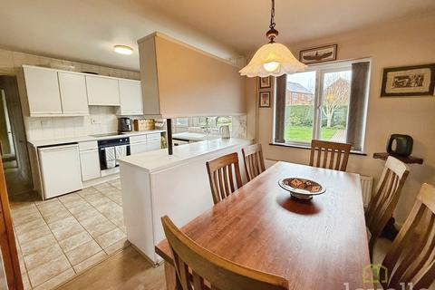 undefined, Scarle Lane, Eagle LN6