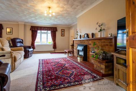 2 bedroom bungalow for sale, St. Edmunds Close, Forncett St. Peter, Norwich, Norfolk, NR16