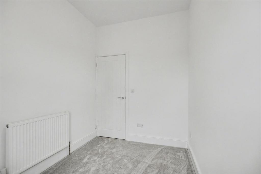 Bedroom 3 2.jpeg
