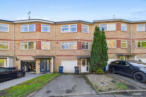 undefined, Wentworth Hall, The Ridgeway, Mill Hill, NW7