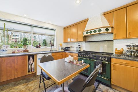 undefined, Wentworth Hall, The Ridgeway, Mill Hill, NW7