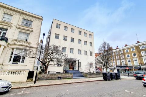 Studio to rent, Westbourne Gardens ,  London, W2