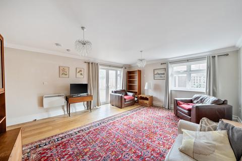 undefined, Woodcote Green, Wallington SM6