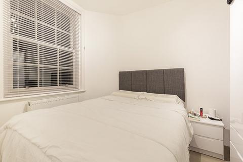1 bedroom apartment to rent, The Waterloo Estate, Waterloo London SE1
