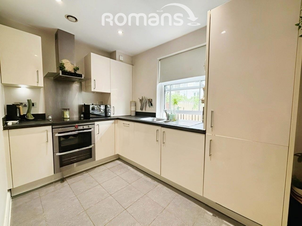 Kitchen 1